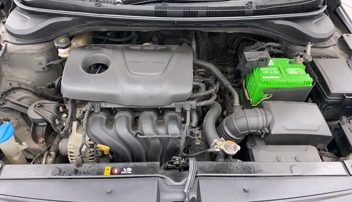 2018 Hyundai Verna 1.6 VTVT SX, Petrol, Manual, 32,248 km, Open Bonet
