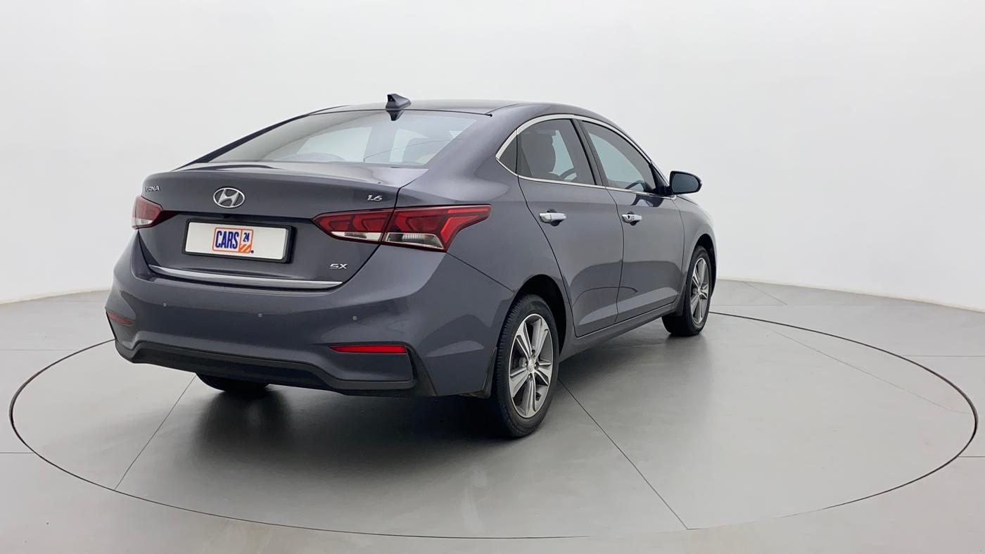 2018 Hyundai Verna 1.6 VTVT SX, Petrol, Manual, 32,248 km, Right Back Diagonal