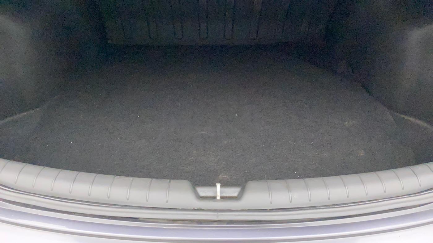 2018 Hyundai Verna 1.6 VTVT SX, Petrol, Manual, 32,248 km, Boot Inside