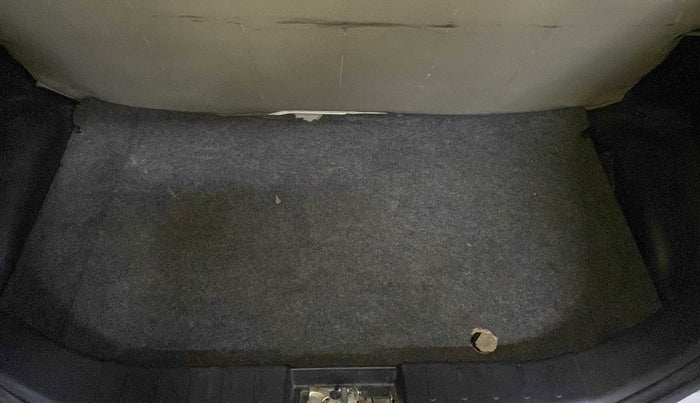 2019 Maruti Alto LXI, Petrol, Manual, 36,912 km, Boot Inside