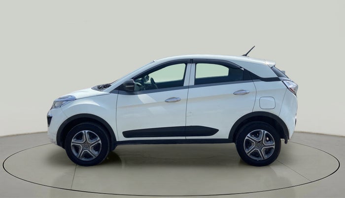 2018 Tata NEXON XM PETROL, Petrol, Manual, 42,142 km, Left Side