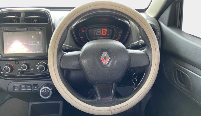 2017 Renault Kwid RXT 1.0 AMT, Petrol, Automatic, 31,341 km, Steering Wheel Close Up