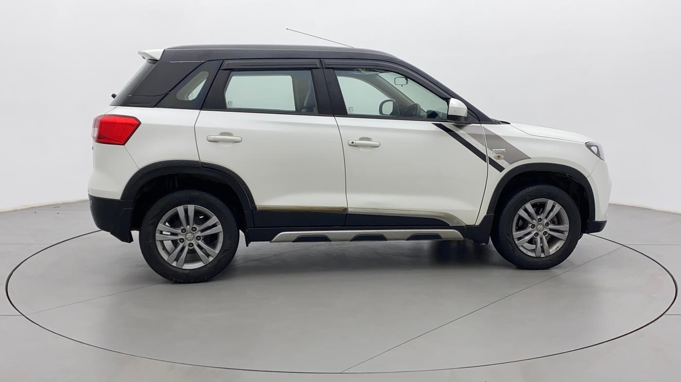 2016 Maruti Vitara Brezza ZDI, Diesel, Manual, 49,918 km, Right Side View