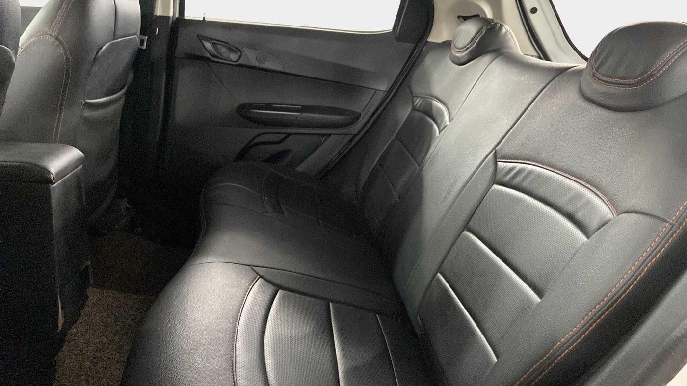 2018 Tata TIAGO NRG PETROL, Petrol, Manual, 62,322 km, Right Side Rear Door Cabin