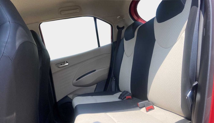 2019 Hyundai NEW SANTRO SPORTZ MT, Petrol, Manual, 22,317 km, Right Side Rear Door Cabin
