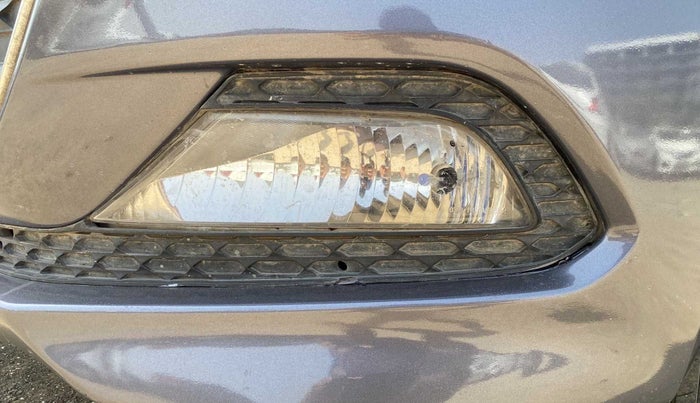 2016 Hyundai Elite i20 ASTA 1.2 (O), CNG, Manual, 1,00,785 km, Left fog light - Not working