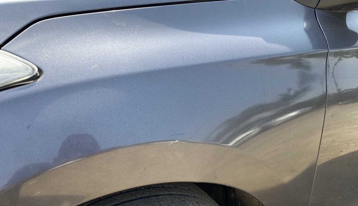 2016 Hyundai Elite i20 ASTA 1.2 (O), CNG, Manual, 1,00,785 km, Left fender - Minor scratches