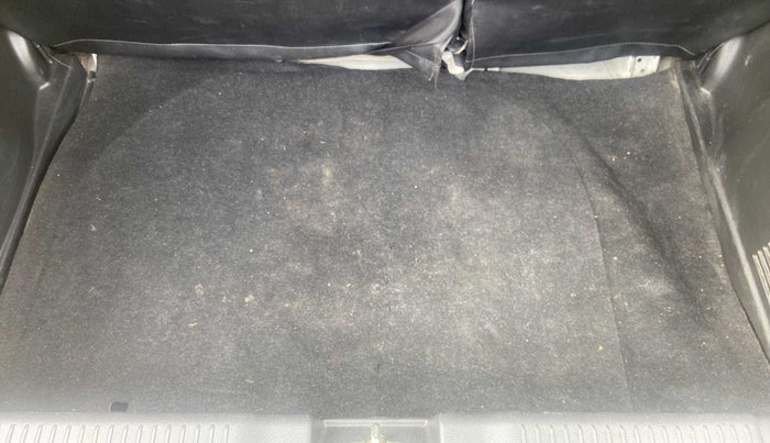 2018 Maruti Swift ZXI AMT, Petrol, Automatic, 61,414 km, Boot Inside