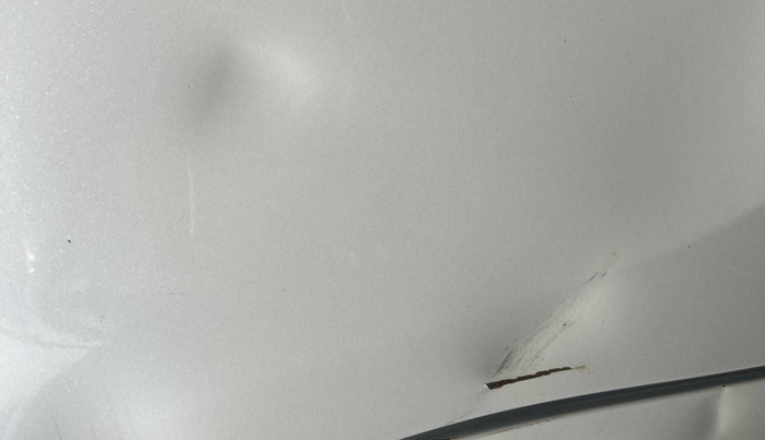 2018 Maruti Swift ZXI AMT, Petrol, Automatic, 61,414 km, Right rear door - Slightly dented