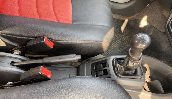 2016 Maruti Alto 800 LXI, Petrol, Manual, 68,991 km, Gear Lever