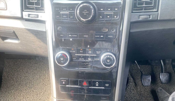 2019 Mahindra XUV500 W7, Diesel, Manual, 48,277 km, AC Unit - Car heater not working
