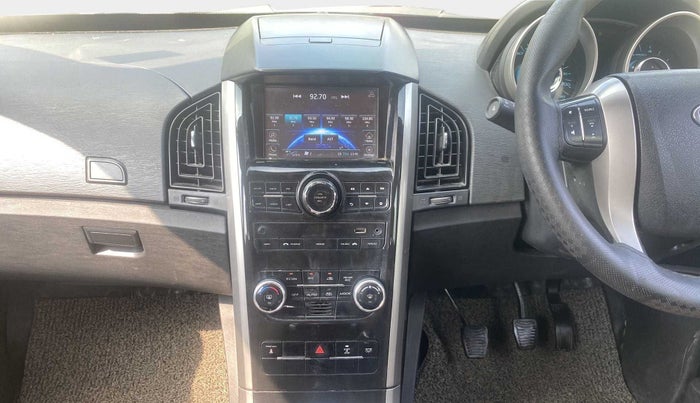 2019 Mahindra XUV500 W7, Diesel, Manual, 48,277 km, Air Conditioner