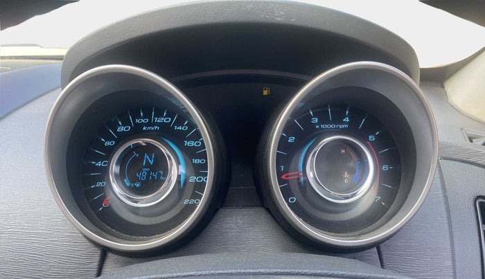 2019 Mahindra XUV500 W7, Diesel, Manual, 48,277 km, Odometer Image