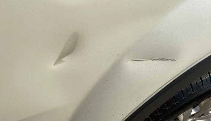 2019 Mahindra XUV500 W7, Diesel, Manual, 48,277 km, Rear left door - Slightly dented