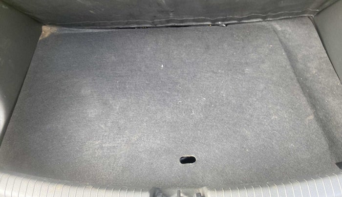 2019 Hyundai Grand i10 MAGNA AT 1.2 KAPPA VTVT, Petrol, Automatic, 18,569 km, Boot Inside
