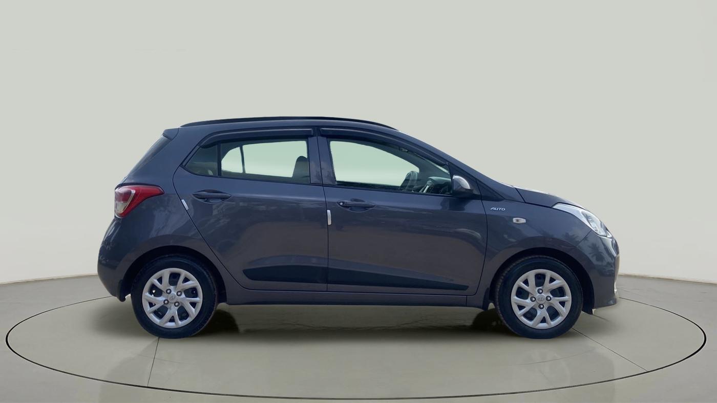2019 Hyundai Grand i10 MAGNA AT 1.2 KAPPA VTVT, Petrol, Automatic, 18,569 km, Right Side View