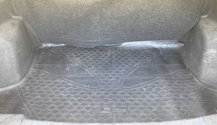2015 Maruti Swift Dzire VXI, Petrol, Manual, 27,606 km, Boot Inside
