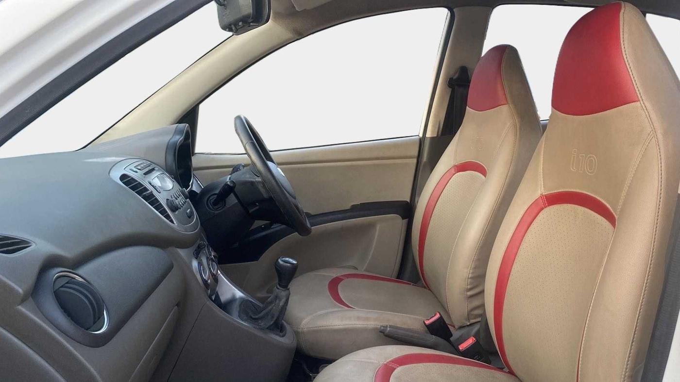 2014 Hyundai i10 SPORTZ 1.1, Petrol, Manual, 43,312 km, Right Side Front Door Cabin
