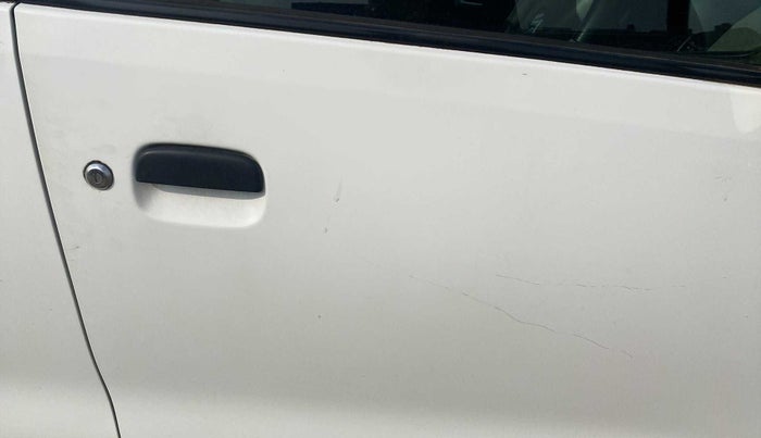 2016 Maruti Wagon R 1.0 VXI, Petrol, Manual, 59,609 km, Driver-side door - Chrome on handle has slight discoularation