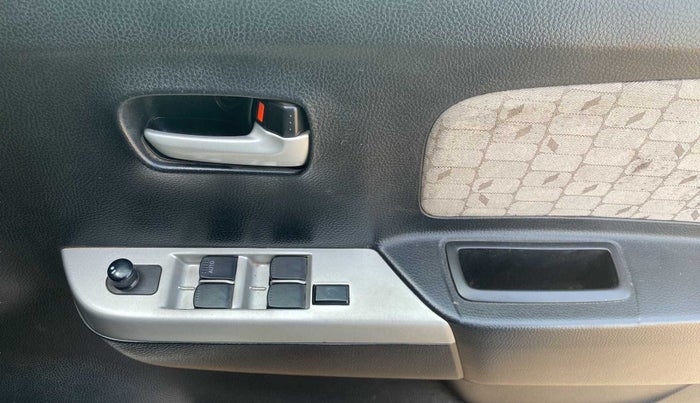 2016 Maruti Wagon R 1.0 VXI, Petrol, Manual, 59,609 km, Driver Side Door Panels Control