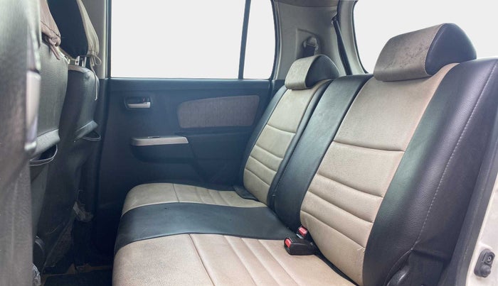 2016 Maruti Wagon R 1.0 VXI, Petrol, Manual, 59,609 km, Right Side Rear Door Cabin