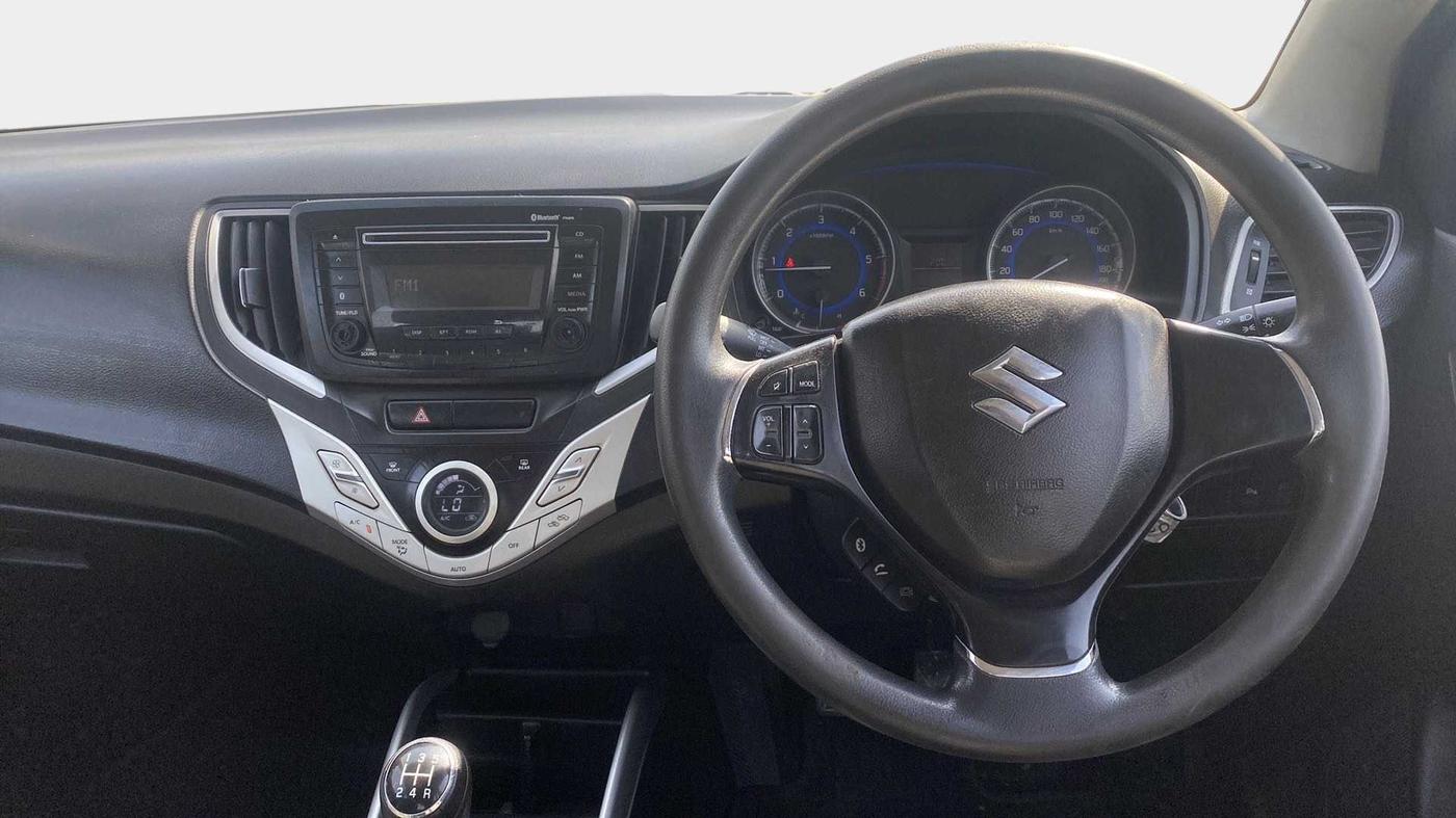2017 Maruti Baleno DELTA DIESEL 1.3, Diesel, Manual, 93,404 km, Steering Wheel Close Up