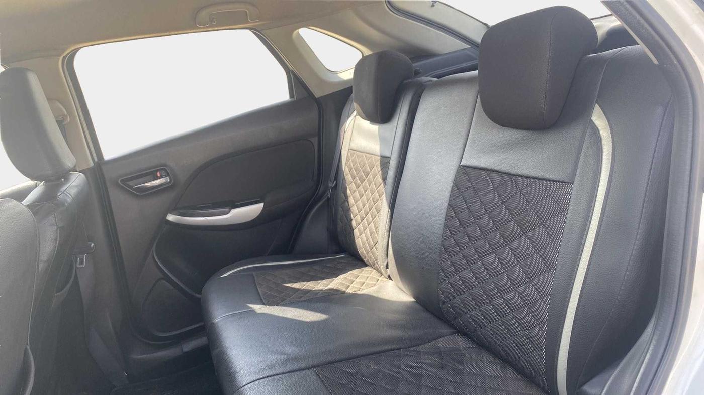 2017 Maruti Baleno DELTA DIESEL 1.3, Diesel, Manual, 93,404 km, Right Side Rear Door Cabin