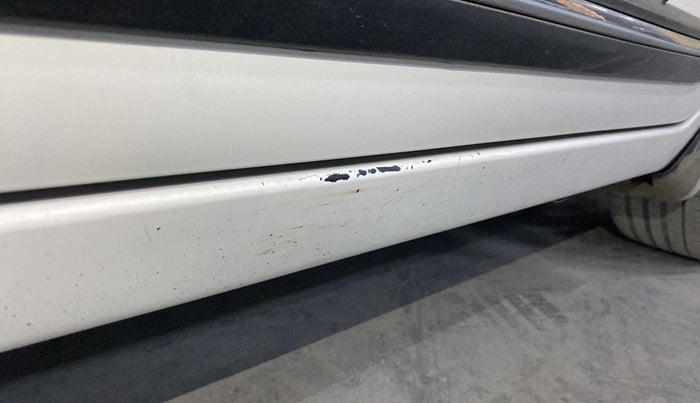2020 Maruti Baleno ALPHA PETROL 1.2, Petrol, Manual, 80,833 km, Right running board - Minor scratches