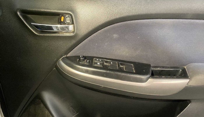 2020 Maruti Baleno ALPHA PETROL 1.2, Petrol, Manual, 80,833 km, Driver Side Door Panels Control