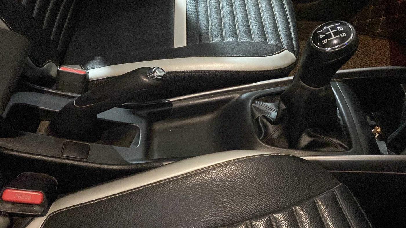2020 Maruti Baleno ALPHA PETROL 1.2, Petrol, Manual, 80,833 km, Gear Lever