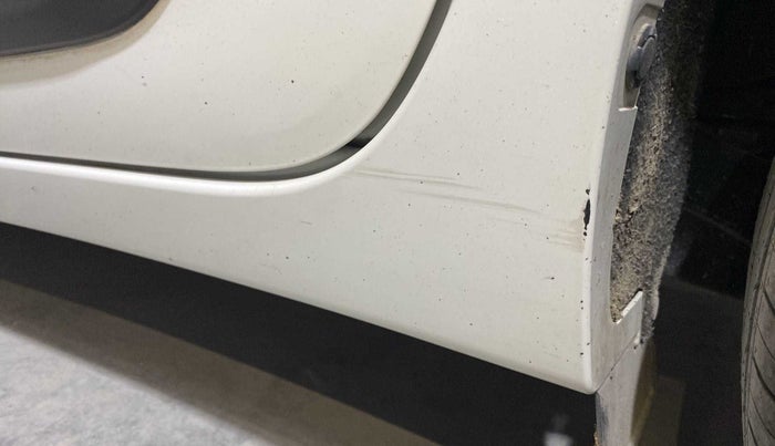 2020 Maruti Baleno ALPHA PETROL 1.2, Petrol, Manual, 80,833 km, Left running board - Minor scratches