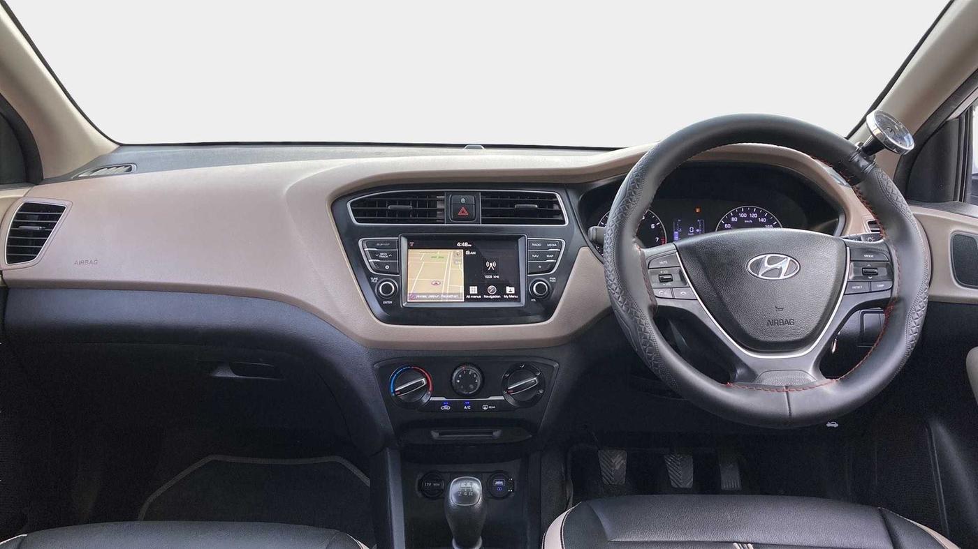 2019 Hyundai Elite i20 SPORTZ PLUS 1.2, Petrol, Manual, 47,265 km, Dashboard