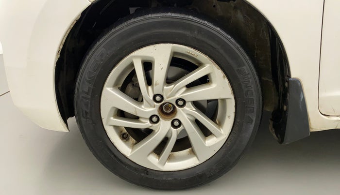 2015 Honda Jazz 1.5L I-DTEC VX, Diesel, Manual, 65,441 km, Left Front Wheel