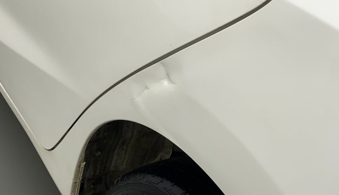 2015 Honda Jazz 1.5L I-DTEC VX, Diesel, Manual, 65,441 km, Left quarter panel - Slightly dented