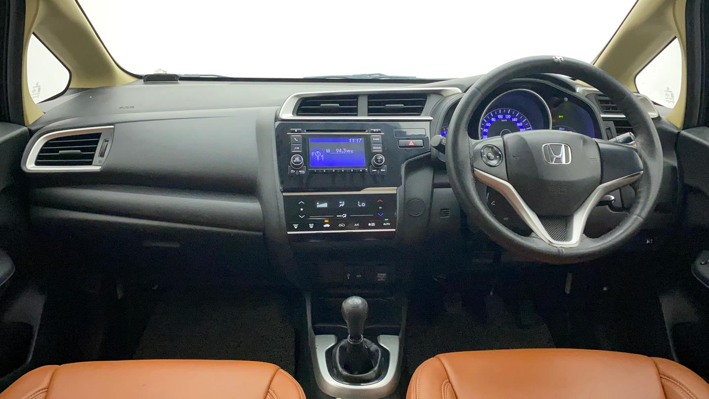 2016 Honda Jazz 1.2L I-VTEC V, Petrol, Manual, 83,888 km, Dashboard