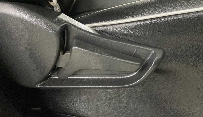 2020 Maruti S PRESSO VXI PLUS AMT, Petrol, Automatic, 21,900 km, Driver Side Adjustment Panel