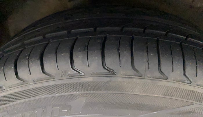 2019 Honda WR-V 1.5L I-DTEC VX MT, Diesel, Manual, 30,133 km, Right Rear Tyre Tread