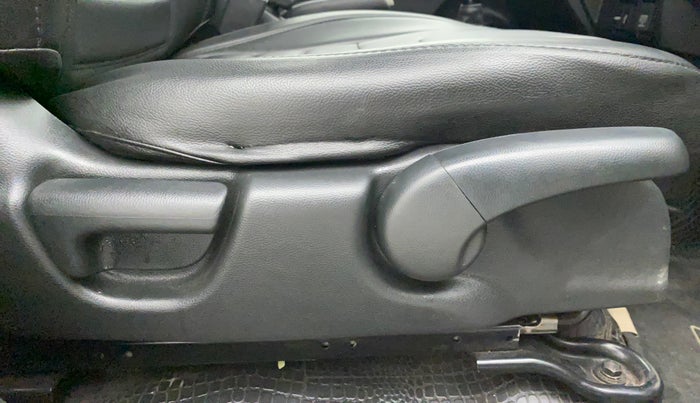 2019 Honda WR-V 1.5L I-DTEC VX MT, Diesel, Manual, 30,133 km, Driver Side Adjustment Panel