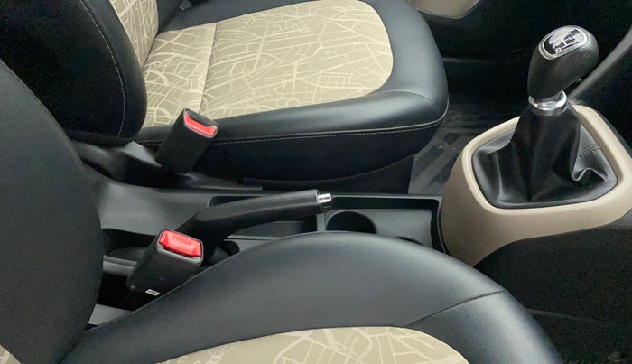 2019 Hyundai Grand i10 SPORTZ 1.2 KAPPA VTVT, Petrol, Manual, 41,790 km, Gear Lever