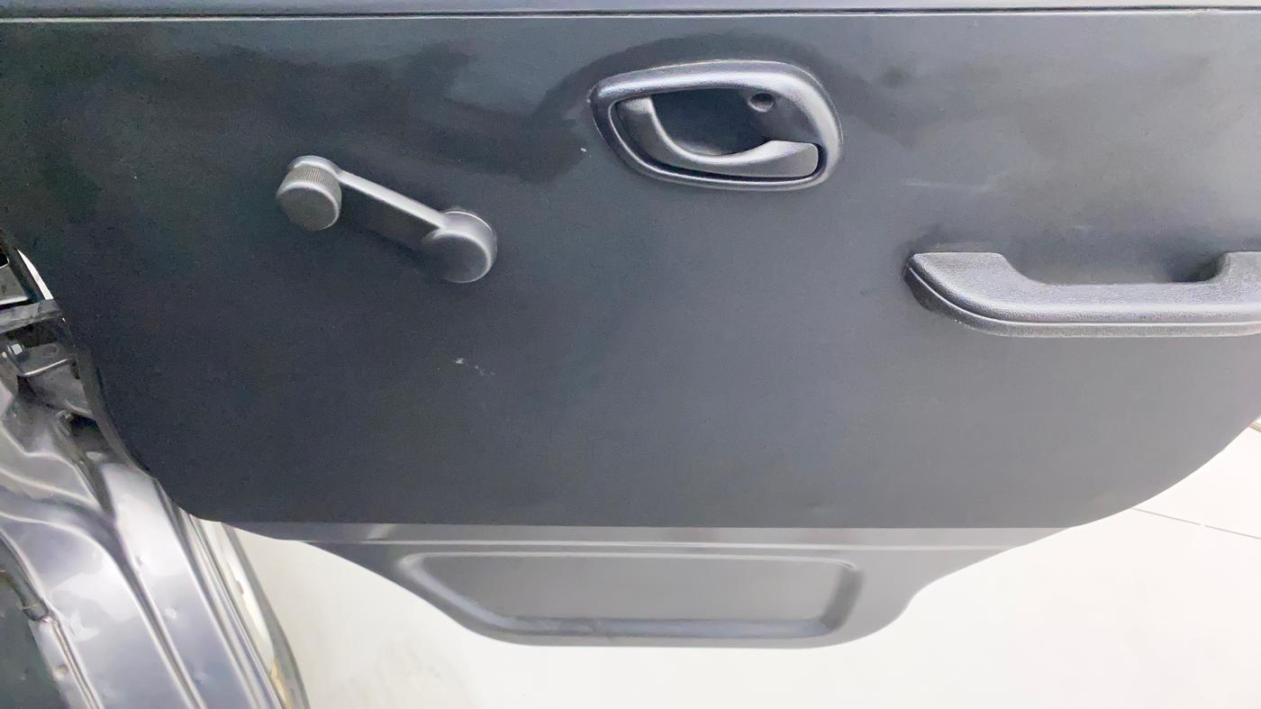 2018 Maruti Eeco 5 STR WITH A/C+HTR, Petrol, Manual, 18,114 km, Driver Side Door Panels Control