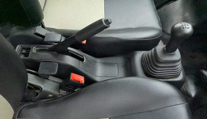 2018 Maruti Eeco 5 STR WITH A/C+HTR, Petrol, Manual, 18,114 km, Gear Lever