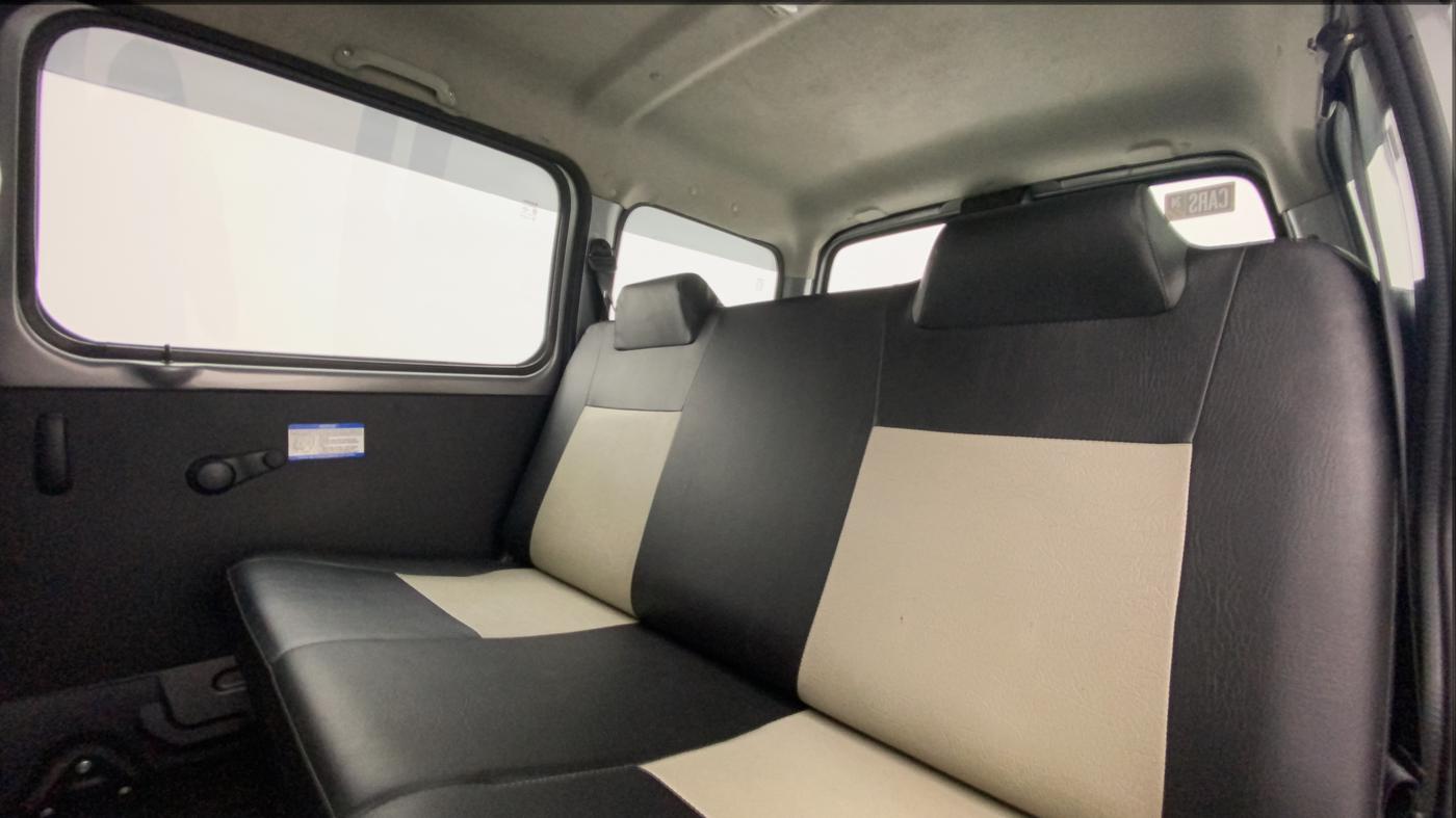 2018 Maruti Eeco 5 STR WITH A/C+HTR, Petrol, Manual, 18,114 km, Right Side Rear Door Cabin