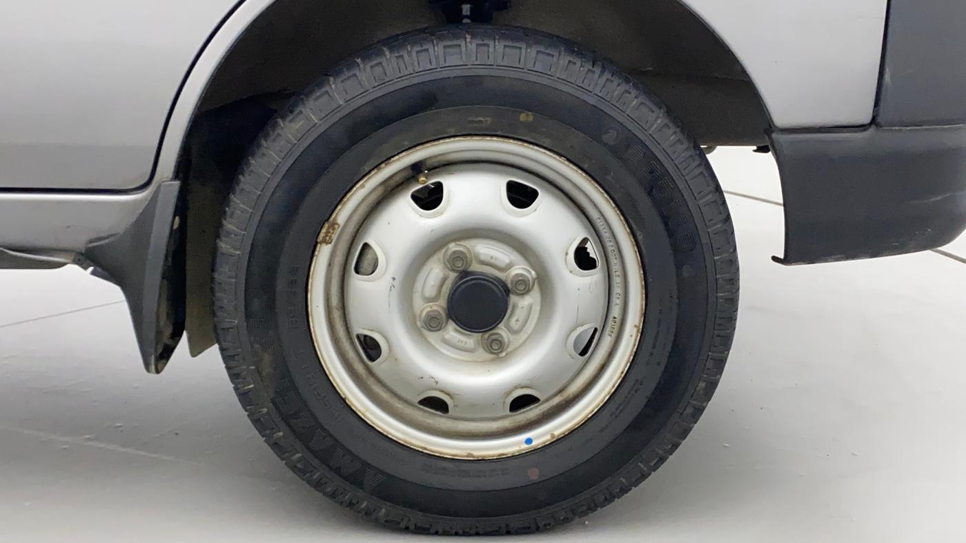 2018 Maruti Eeco 5 STR WITH A/C+HTR, Petrol, Manual, 18,114 km, Right Front Wheel