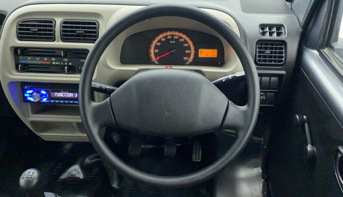 2018 Maruti Eeco 5 STR WITH A/C+HTR, Petrol, Manual, 18,114 km, Steering Wheel Close Up