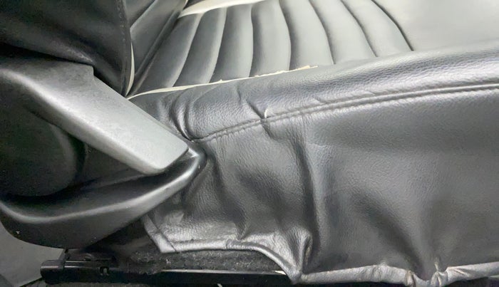 2016 Maruti Baleno DELTA PETROL 1.2, Petrol, Manual, 70,797 km, Driver Side Adjustment Panel