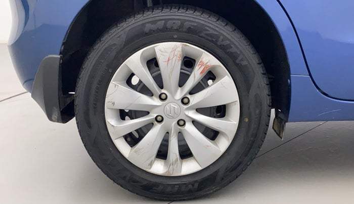 2016 Maruti Baleno DELTA PETROL 1.2, Petrol, Manual, 70,797 km, Right Rear Wheel