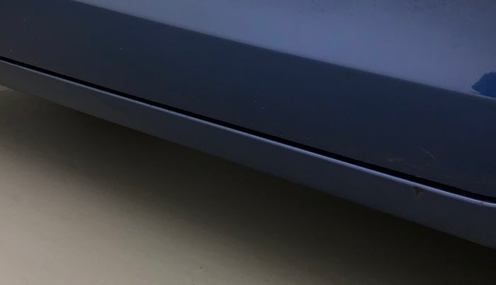 2016 Maruti Baleno DELTA PETROL 1.2, Petrol, Manual, 70,797 km, Right running board - Minor scratches