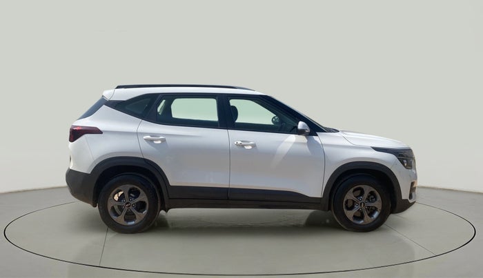 2020 KIA SELTOS HTK PLUS 1.5, Petrol, Manual, 29,405 km, Right Side View