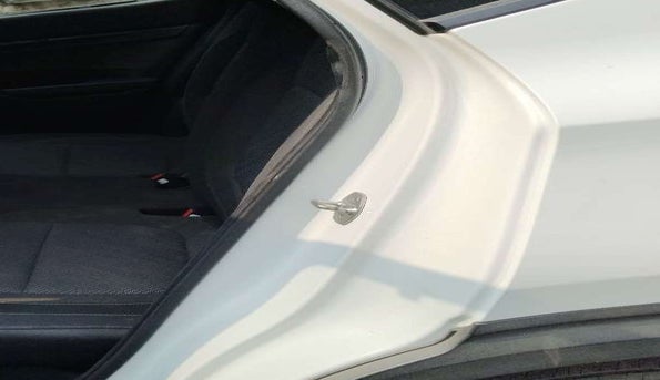 2020 KIA SELTOS HTK PLUS 1.5, Petrol, Manual, 29,405 km, Left C pillar - Trim cover damaged