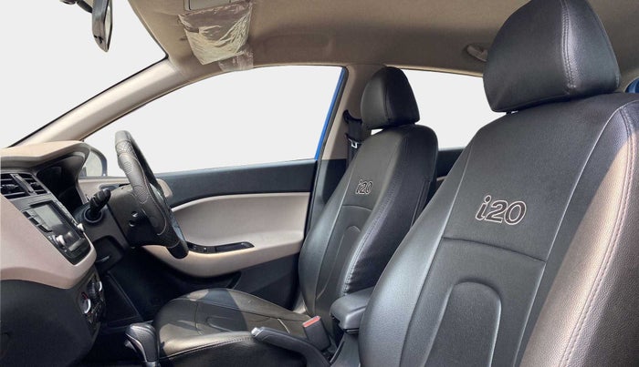 2019 Hyundai Elite i20 SPORTZ PLUS  1.2 CVT, Petrol, Automatic, 29,476 km, Right Side Front Door Cabin